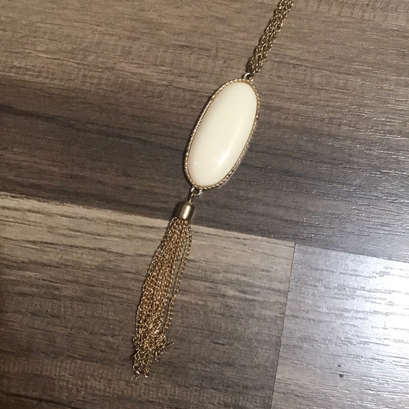 Necklace & Earrings Set - Picture 4 of 5